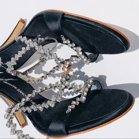 Giuseppe Zanotti black satin high heel with crystals Sz 8 eu 38 never worn - Picture 10 of 14